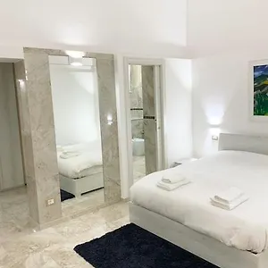 Giorgi Lux Appartamento Aeroporto di Catania Fontana Rossa